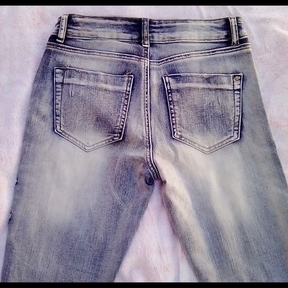 Rocks & Indigo Embroidered Crop Jeans 27 - Picture 7 of 13